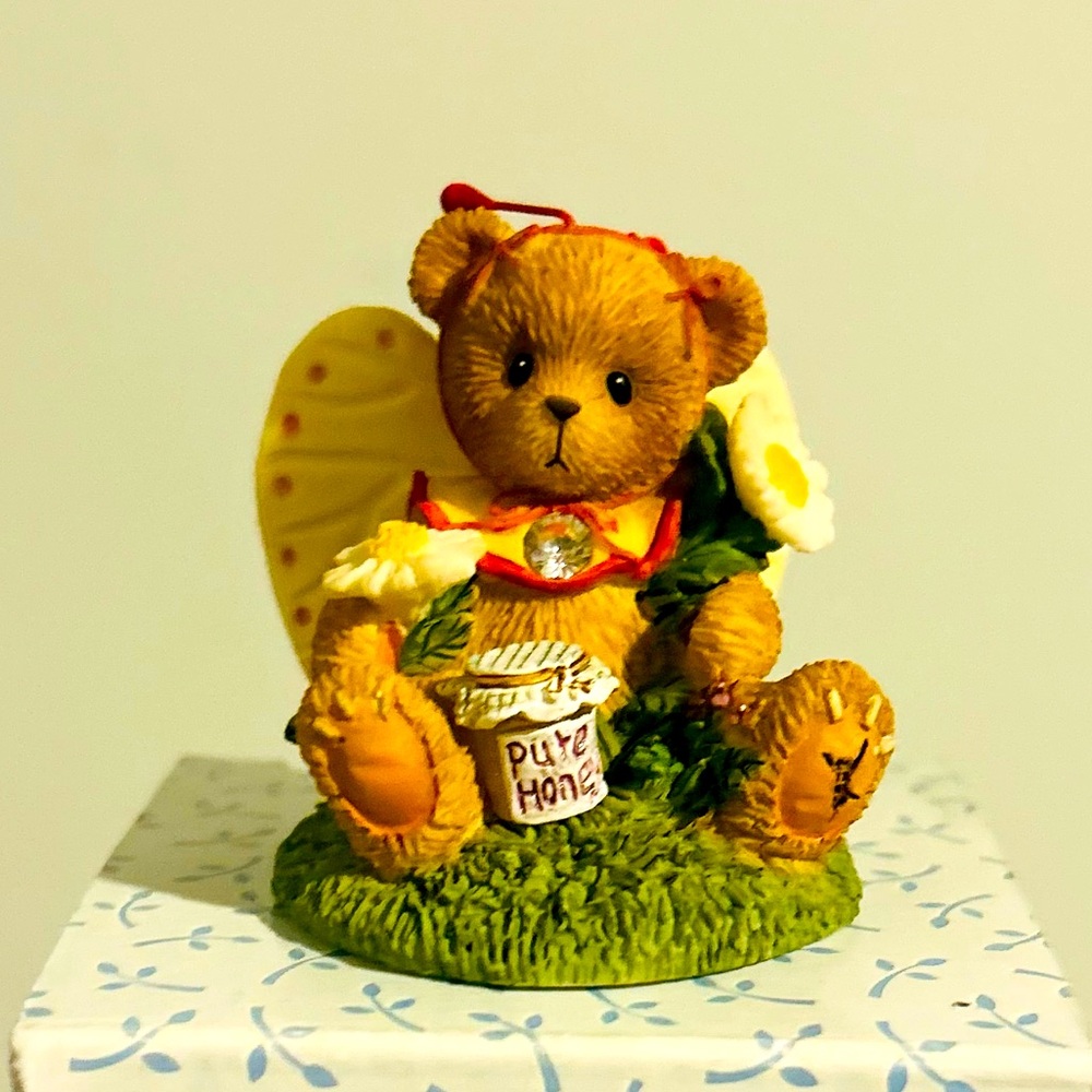 Cherished Teddies “You’re The Sweetest Thing To Ever Flutter By”Figurine 4005808